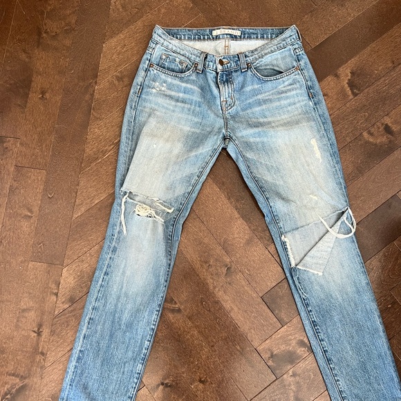 Ripped jean J brand - Picture 3 of 3